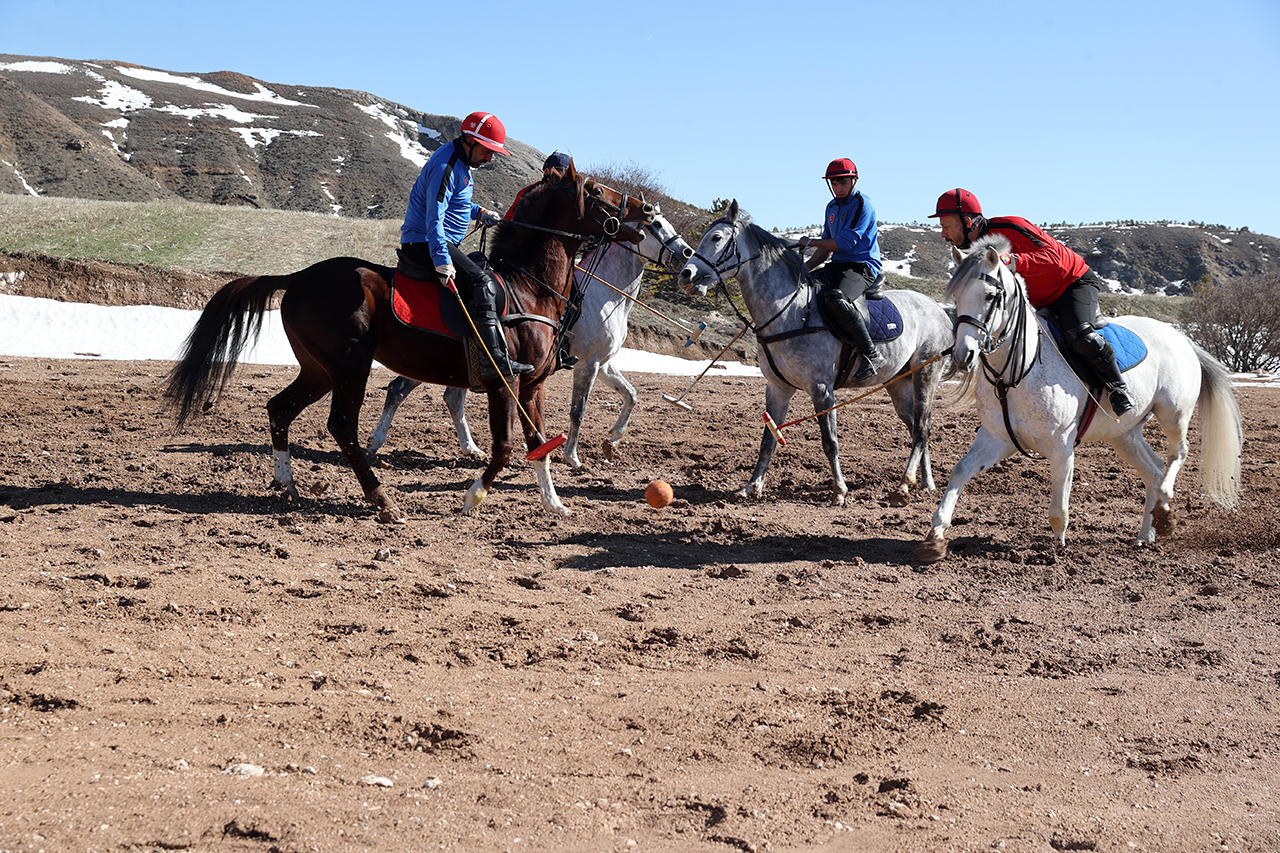Sivas’ta Çevgan geleneği yaşatılıyor