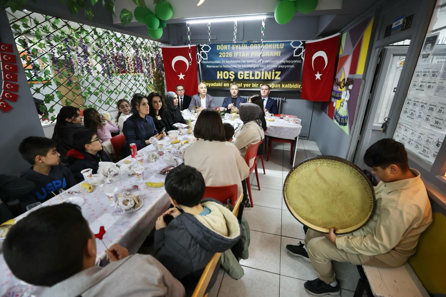 4 Eylül Ortaokulu’nda ramazan sofrası