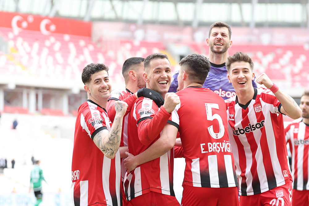 Hasret bitti hedef seri