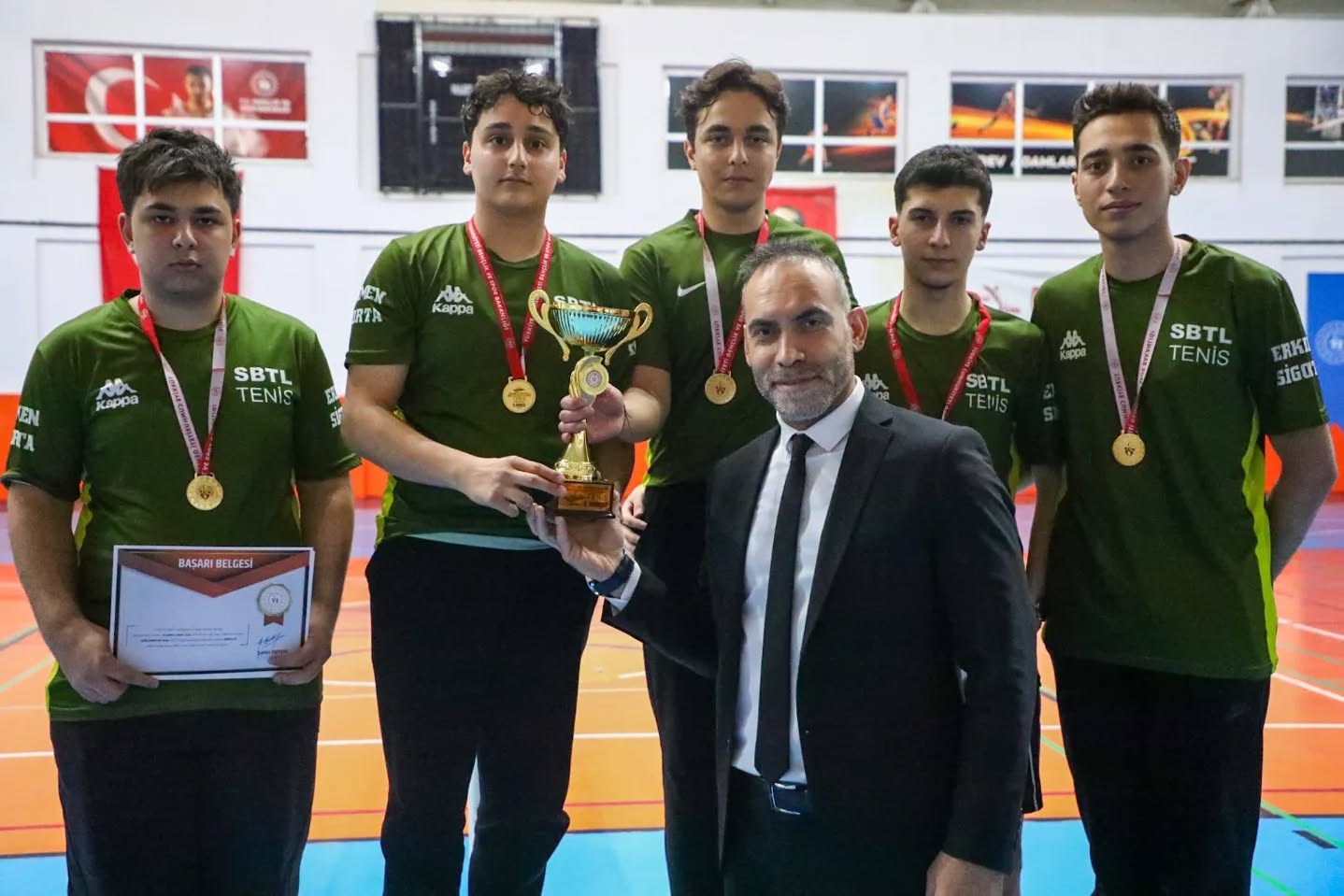 Sivas'ta tenisin en iyileri belli oldu