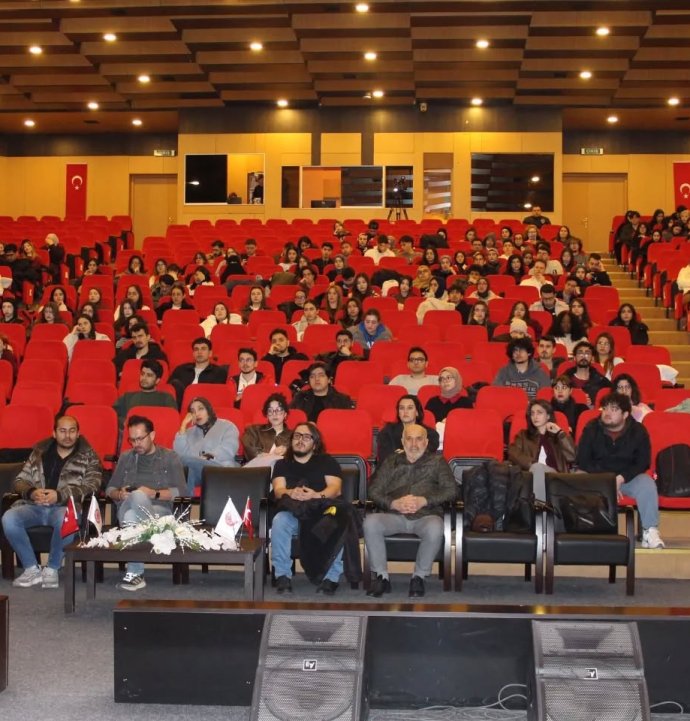 Fulbright Türkiye, Sivas’ta lisansüstü burslarını tanıttı