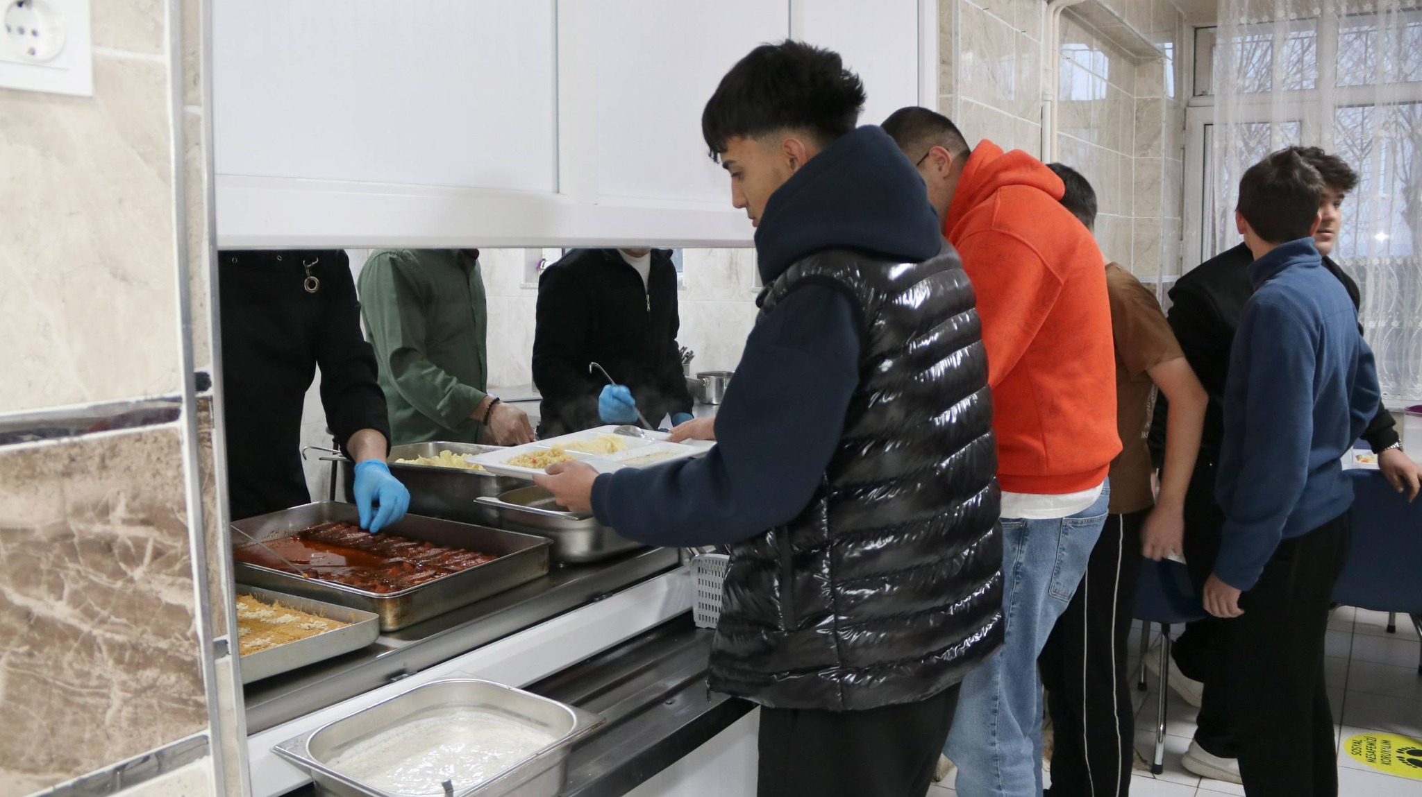 Erdoğan öğrencilerle iftarda buluştu