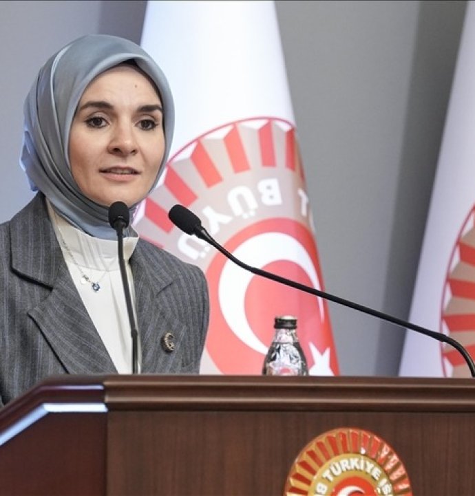 Doğum ve babalık izinleri artıyor: Yeni kanun teklifi TBMM’de