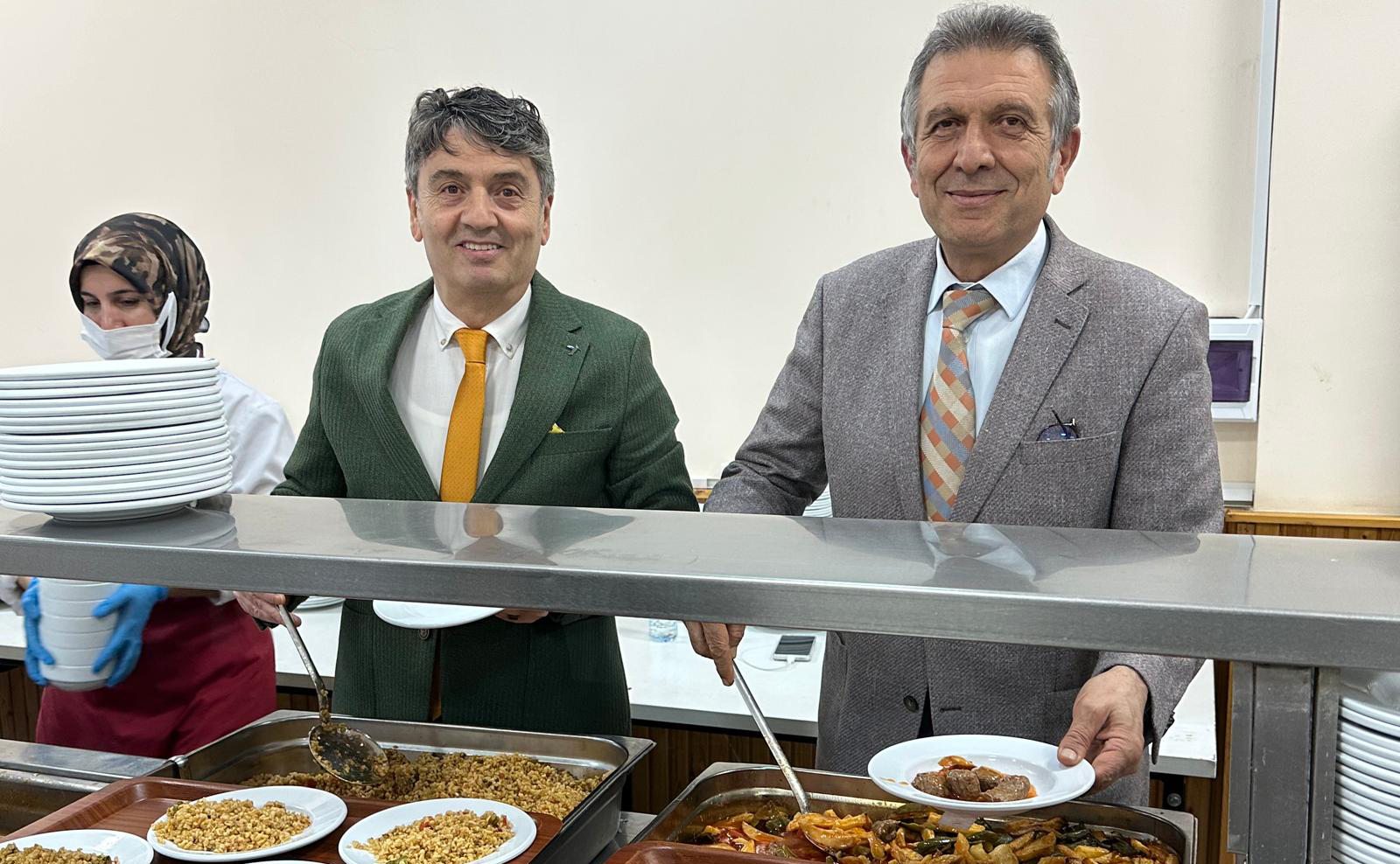 Şefik Sümbüloğlu anısına iftar programı