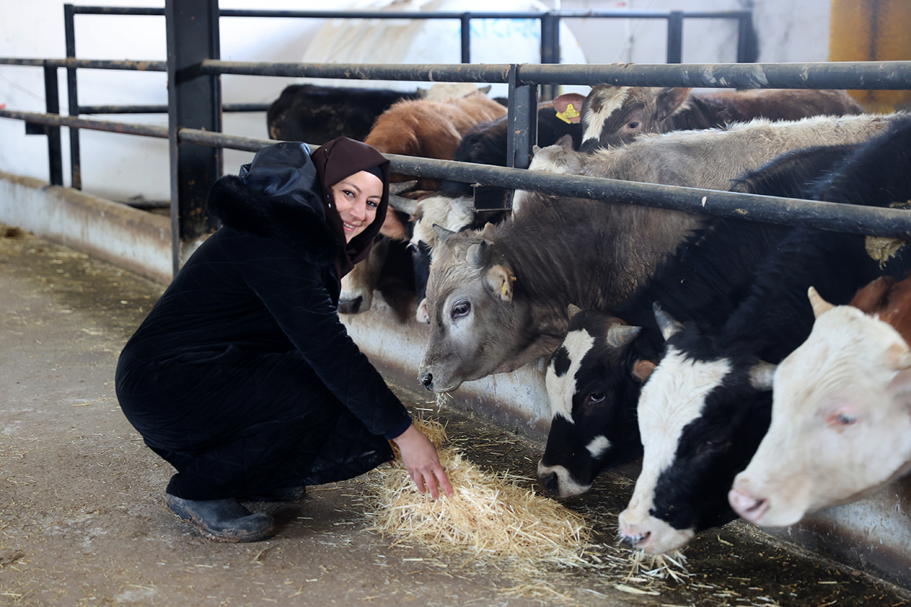 Sivaslı kadın devlet desteğiyle başarıya koştu!