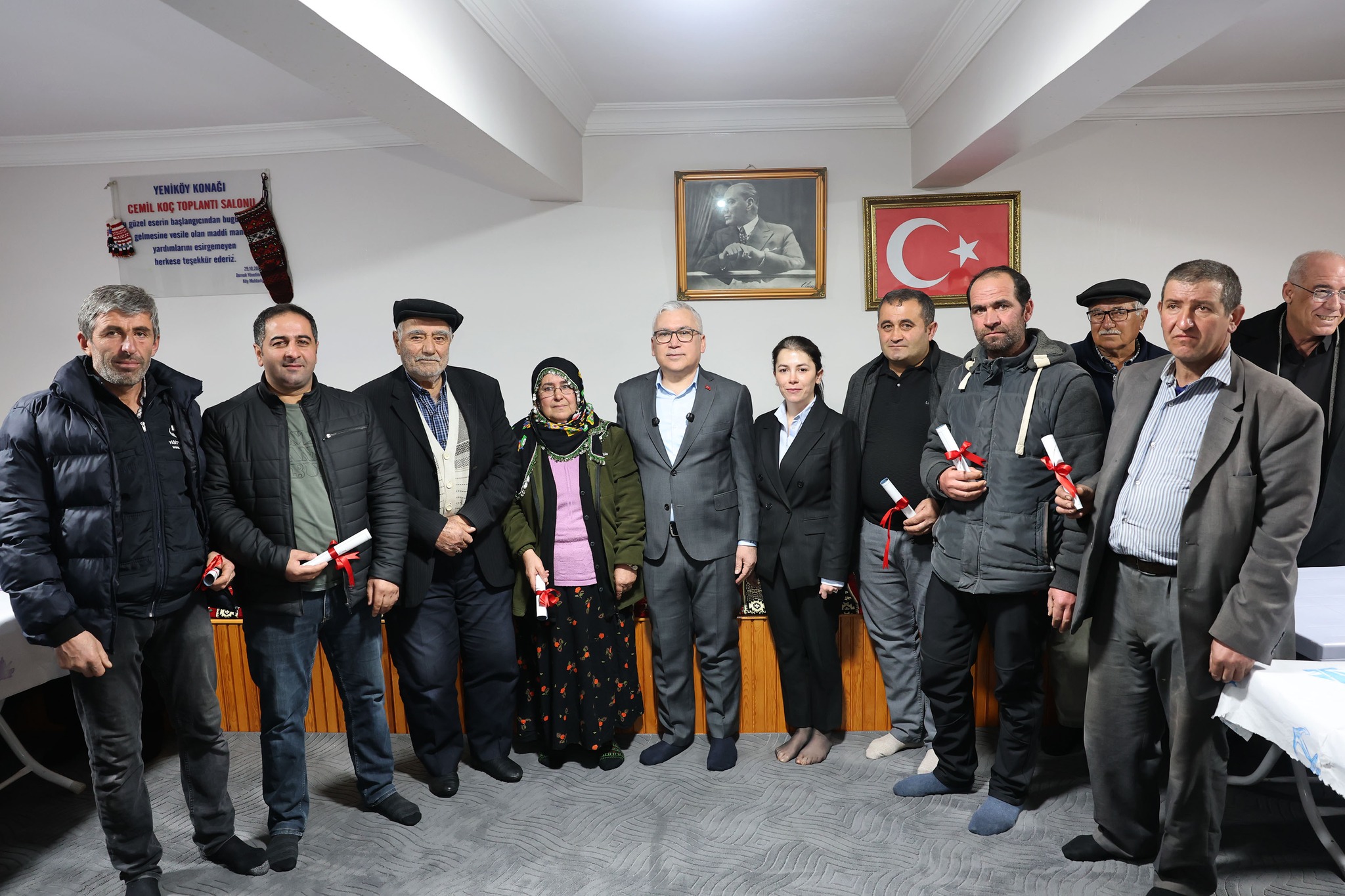 Sivas'ta 111 konut tapusu sahiplerine teslim edildi