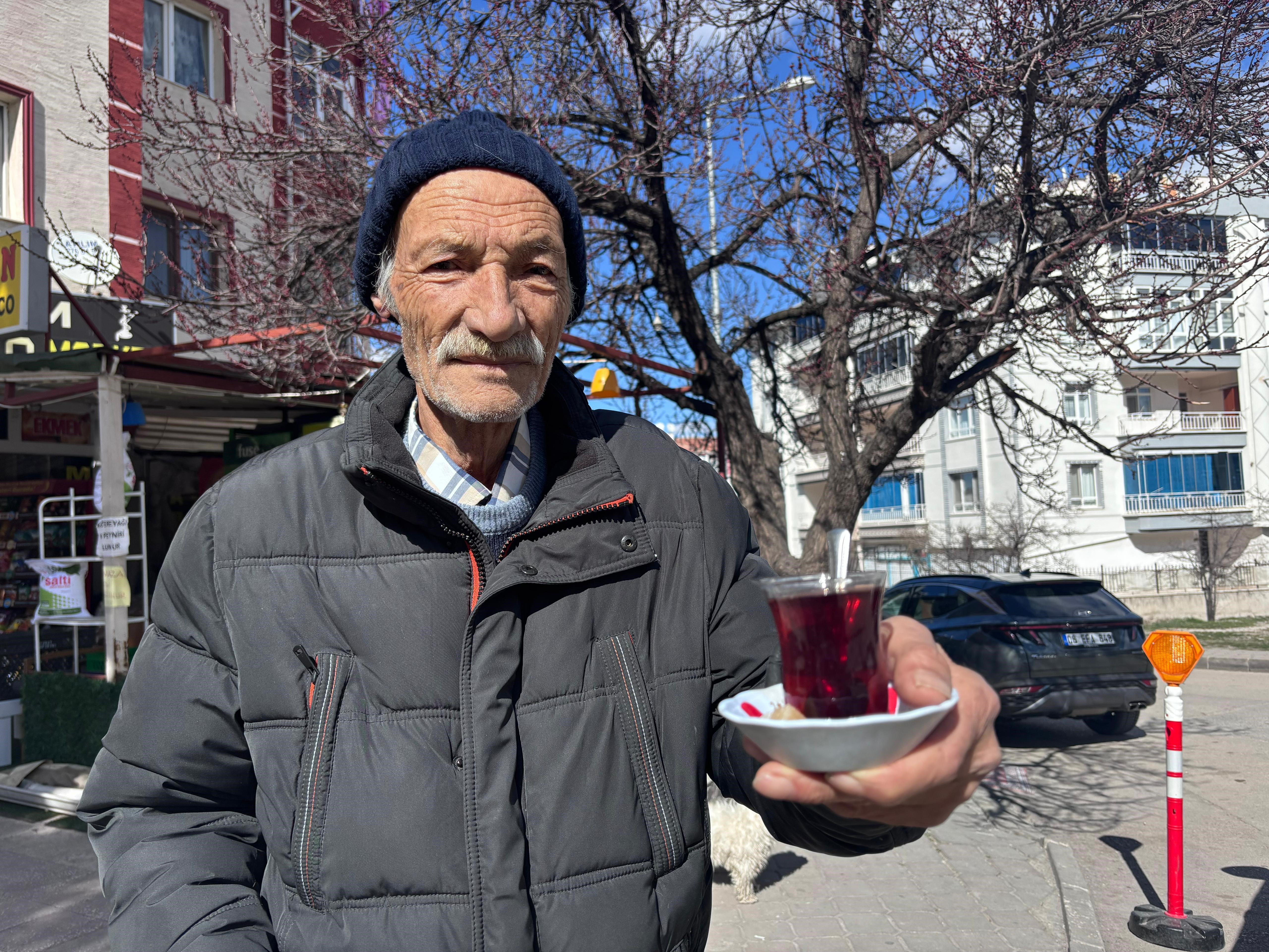 34 yıldır su içemiyor!