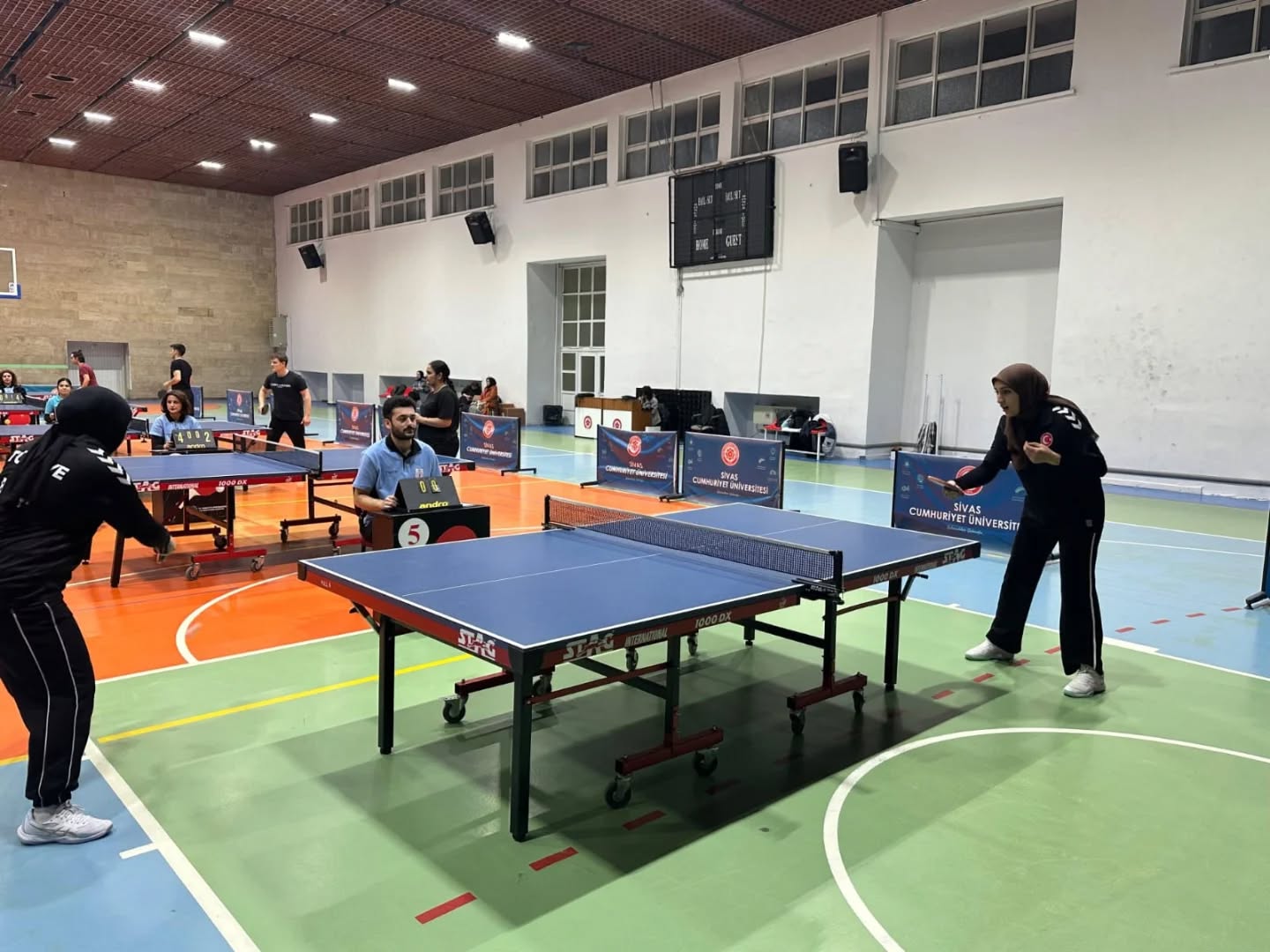 Sivas’ta yurtlar arası masa tenisi heyecanı