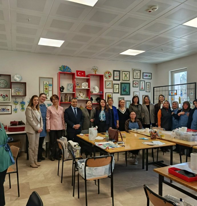 SCÜ Sağlık Bilimleri Fakültesi kadınlarla sağlık sohbetinde