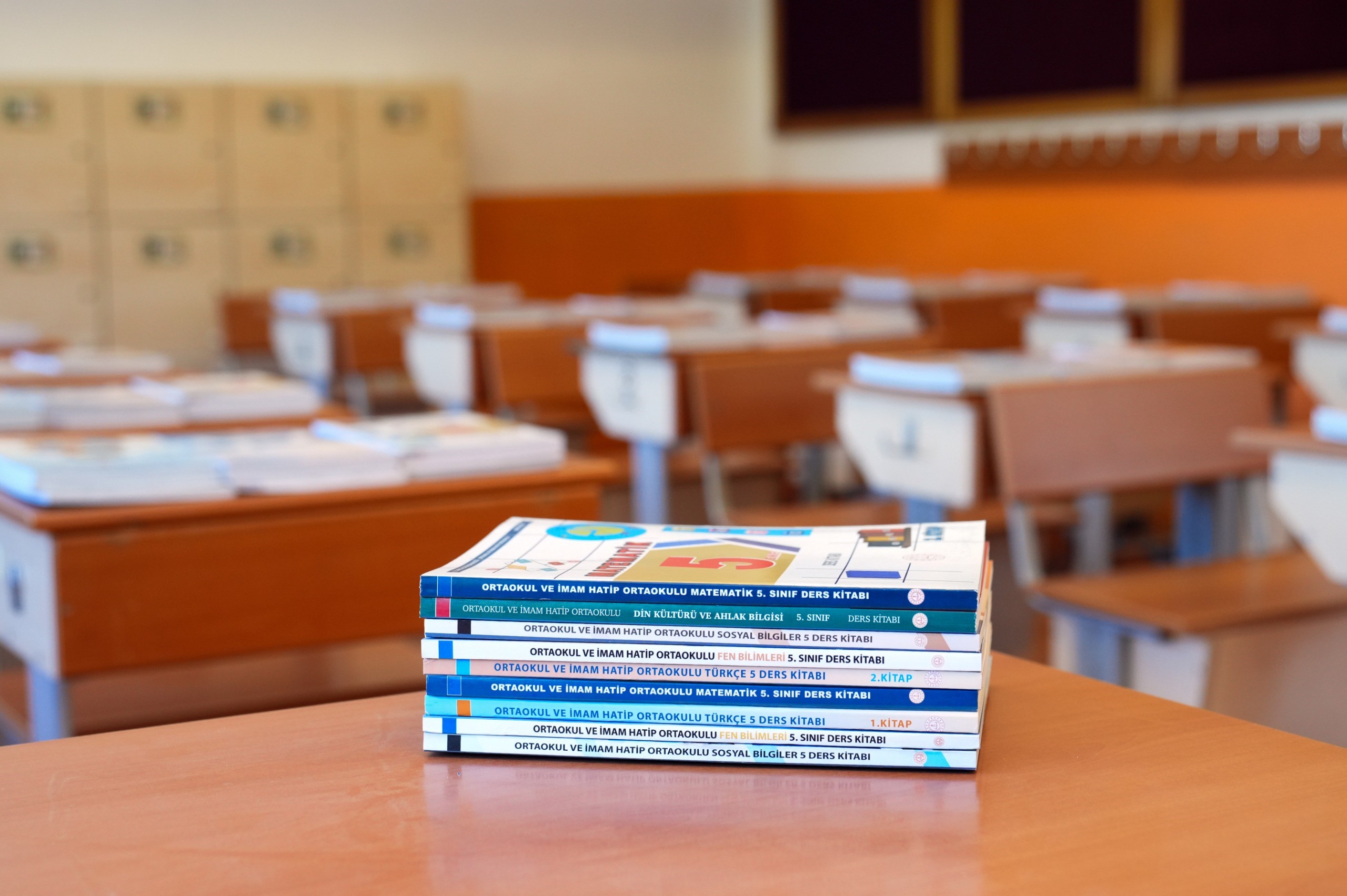 “Maarif Modeli” iddiasıyla satılan kitaplar uygun bulunmadı
