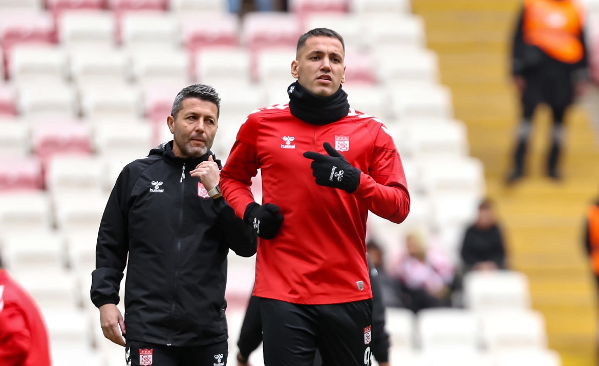 Sivasspor’a 6’ncı dakikada Rey Manaj şoku!