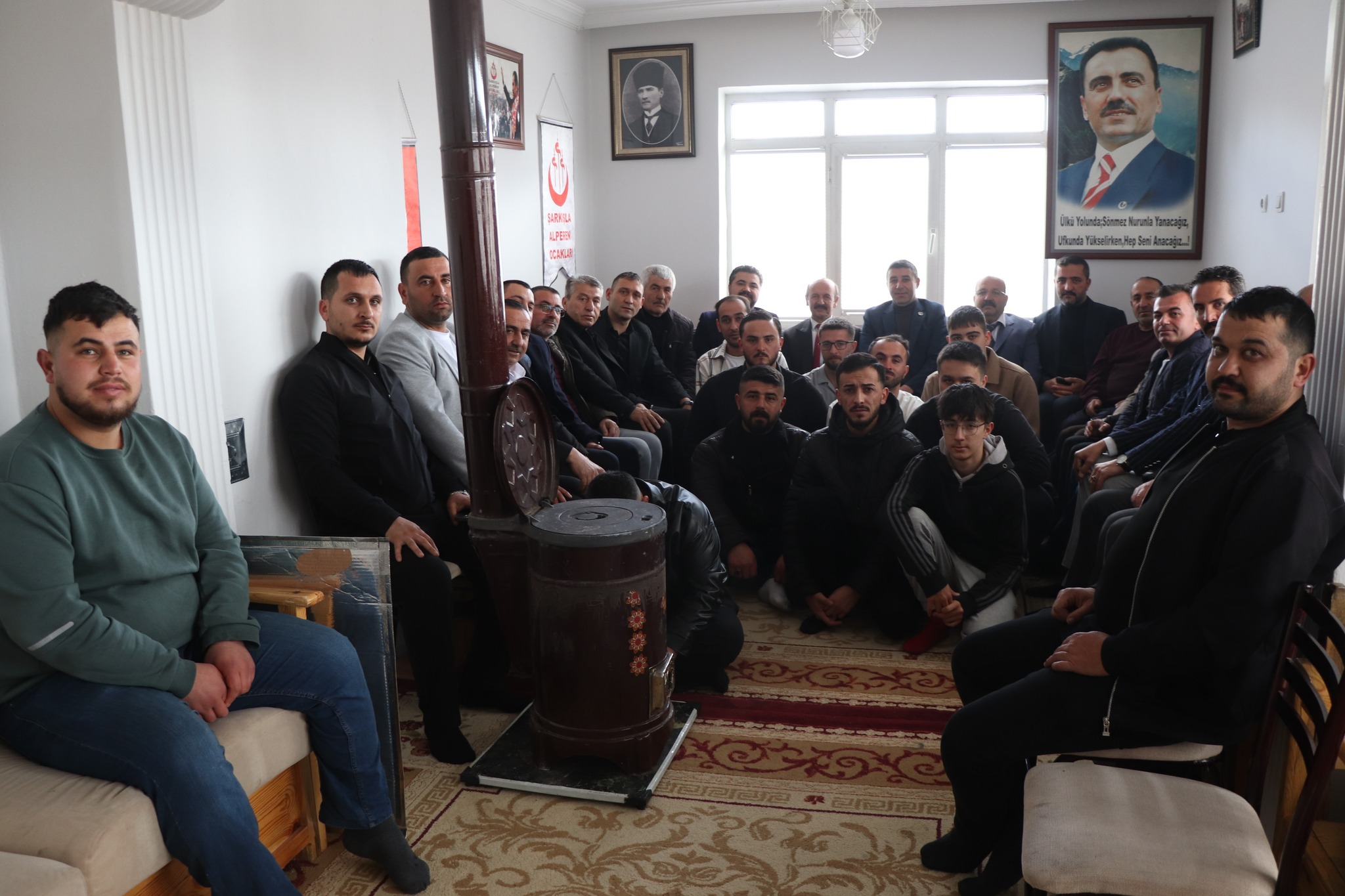 Başkan Kasım Gültekin teşkilatla buluştu