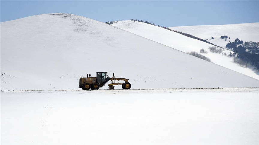 Kar ve soğuk hava etkili oldu