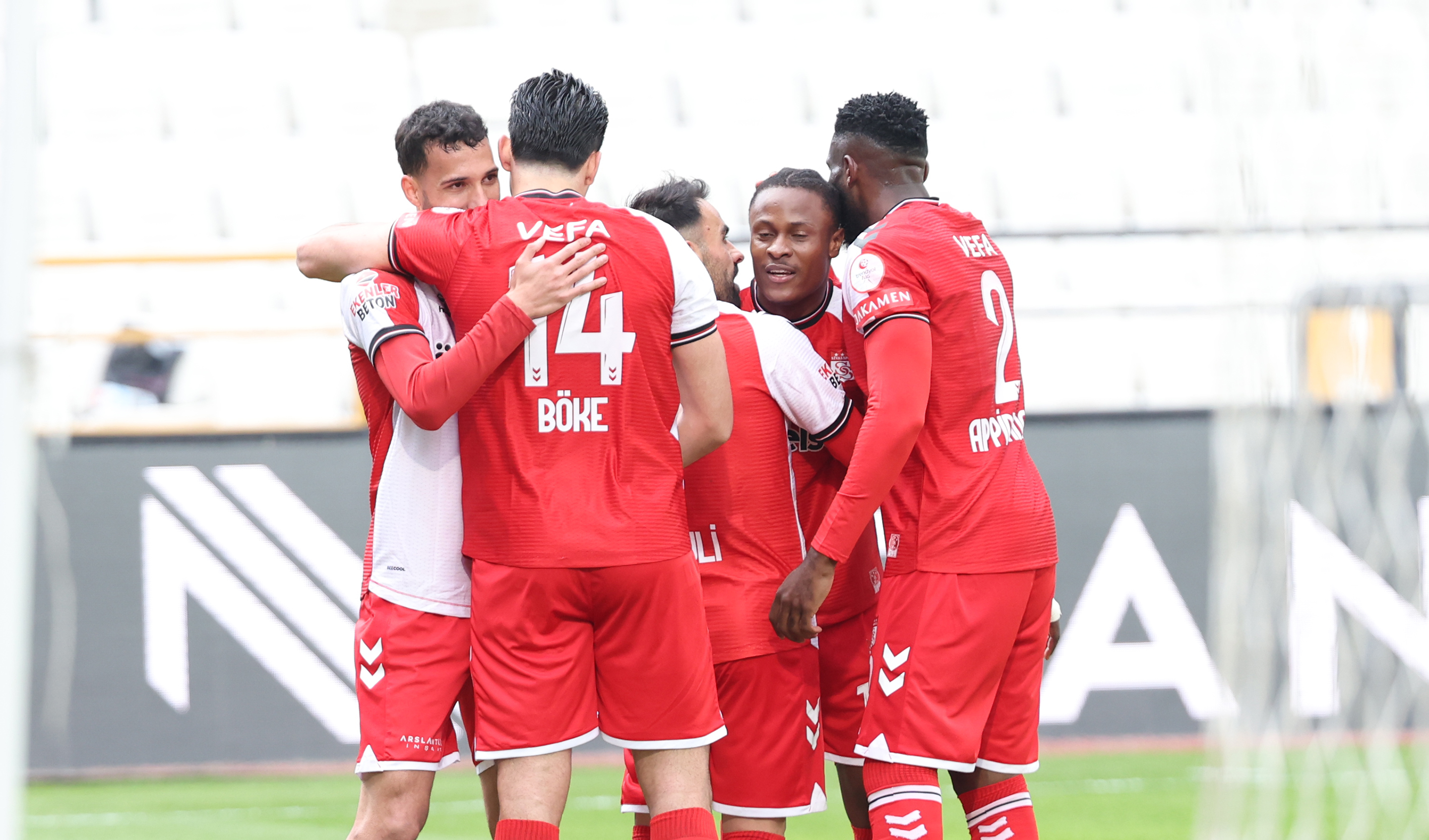 Sivasspor 12. galibiyetini aldı