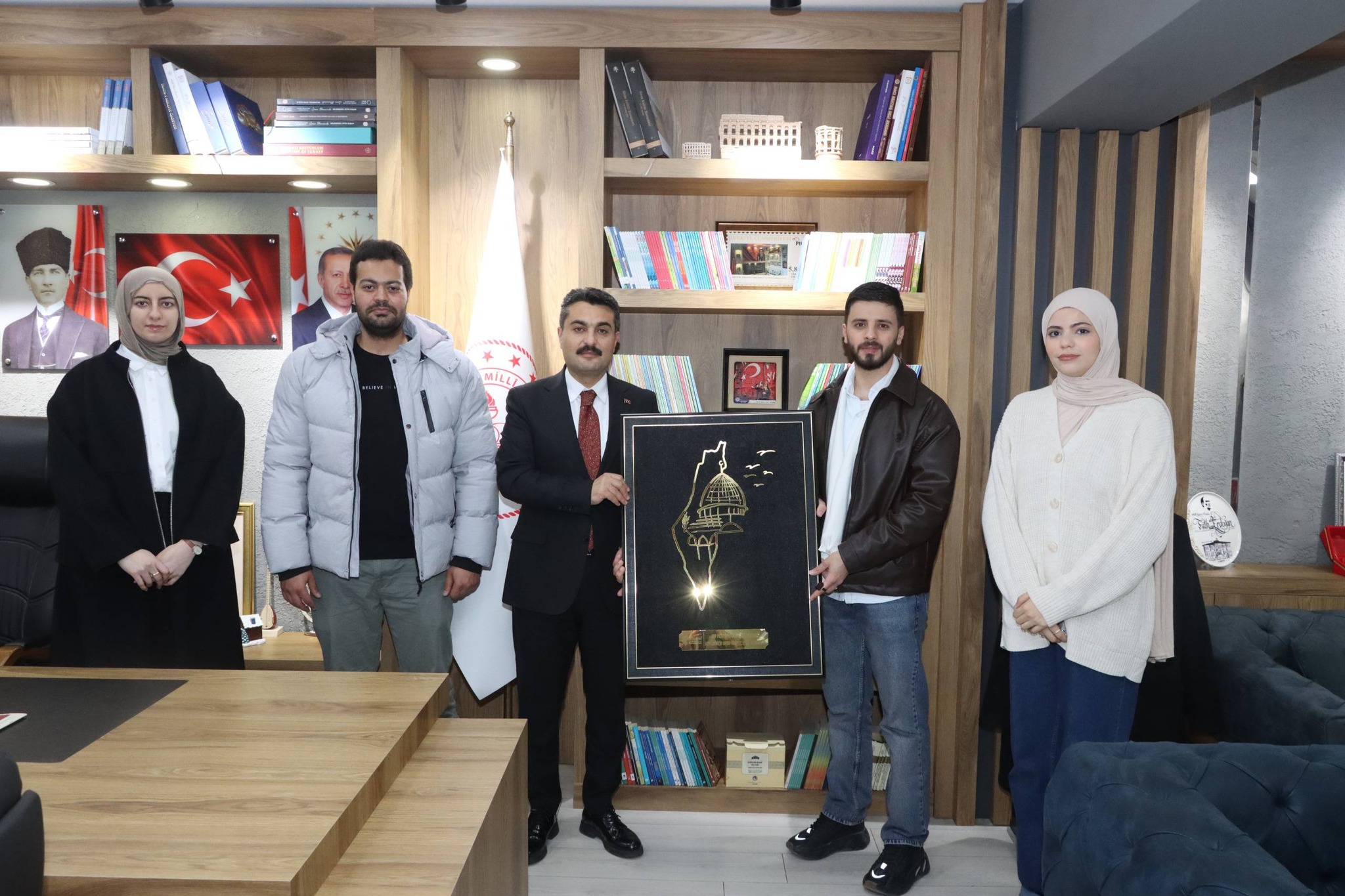 Filistinli öğrenciler Sivas'ta projelerini anlattı