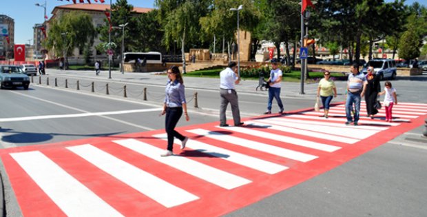 Yaya Geçitleri Yenileniyor
