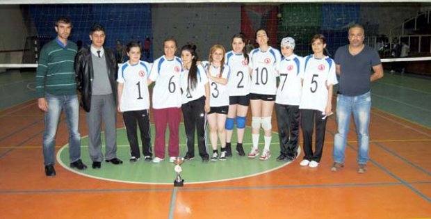 C.Ü.´de voleybol heyecanı sona erdi