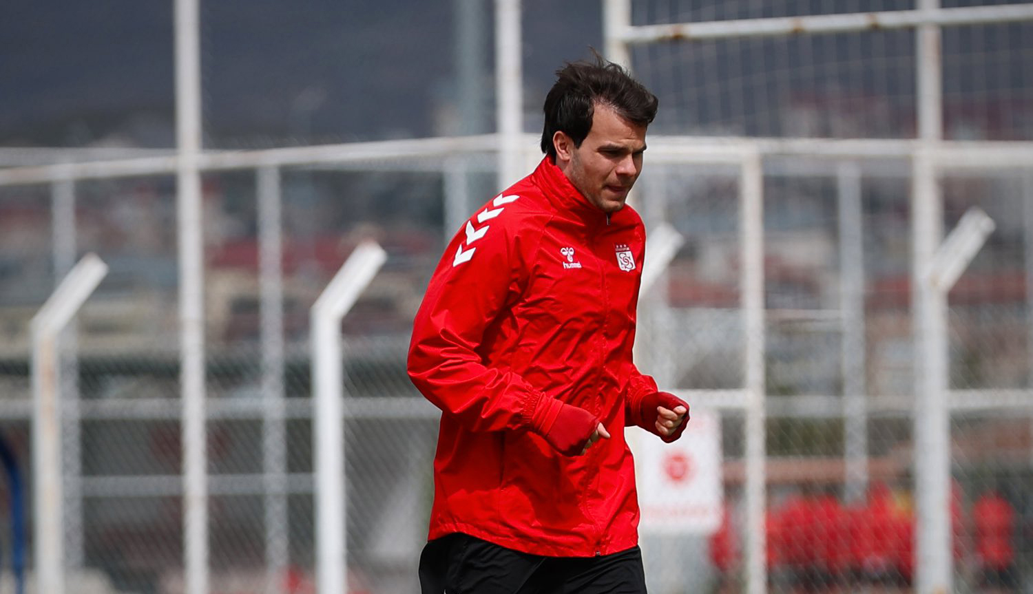 Sivasspor’da Erokspor hazırlıkları sürüyor: Charisis sahalara döndü