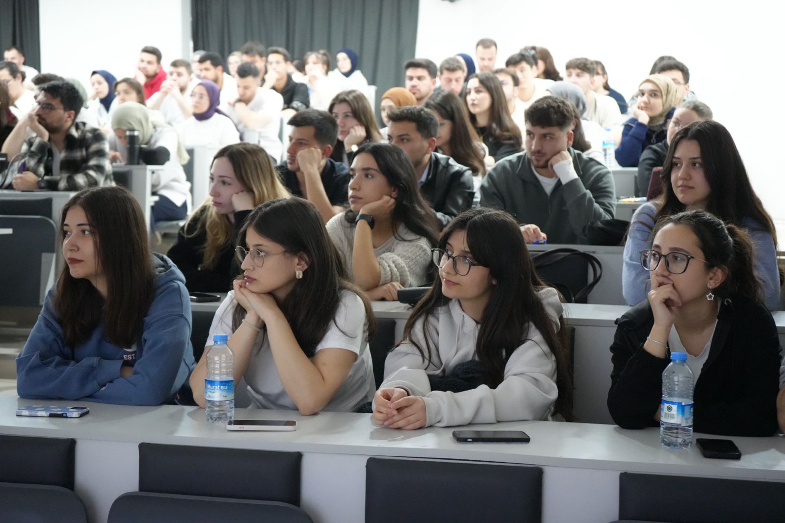 Diş Hekimliği sadece tedavi değil! İşte başarının sırrı