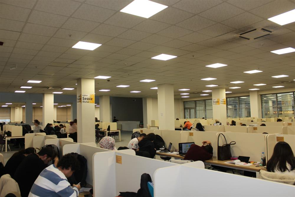 Sivas, kütüphanecilikte Türkiye’nin zirvesine demir attı