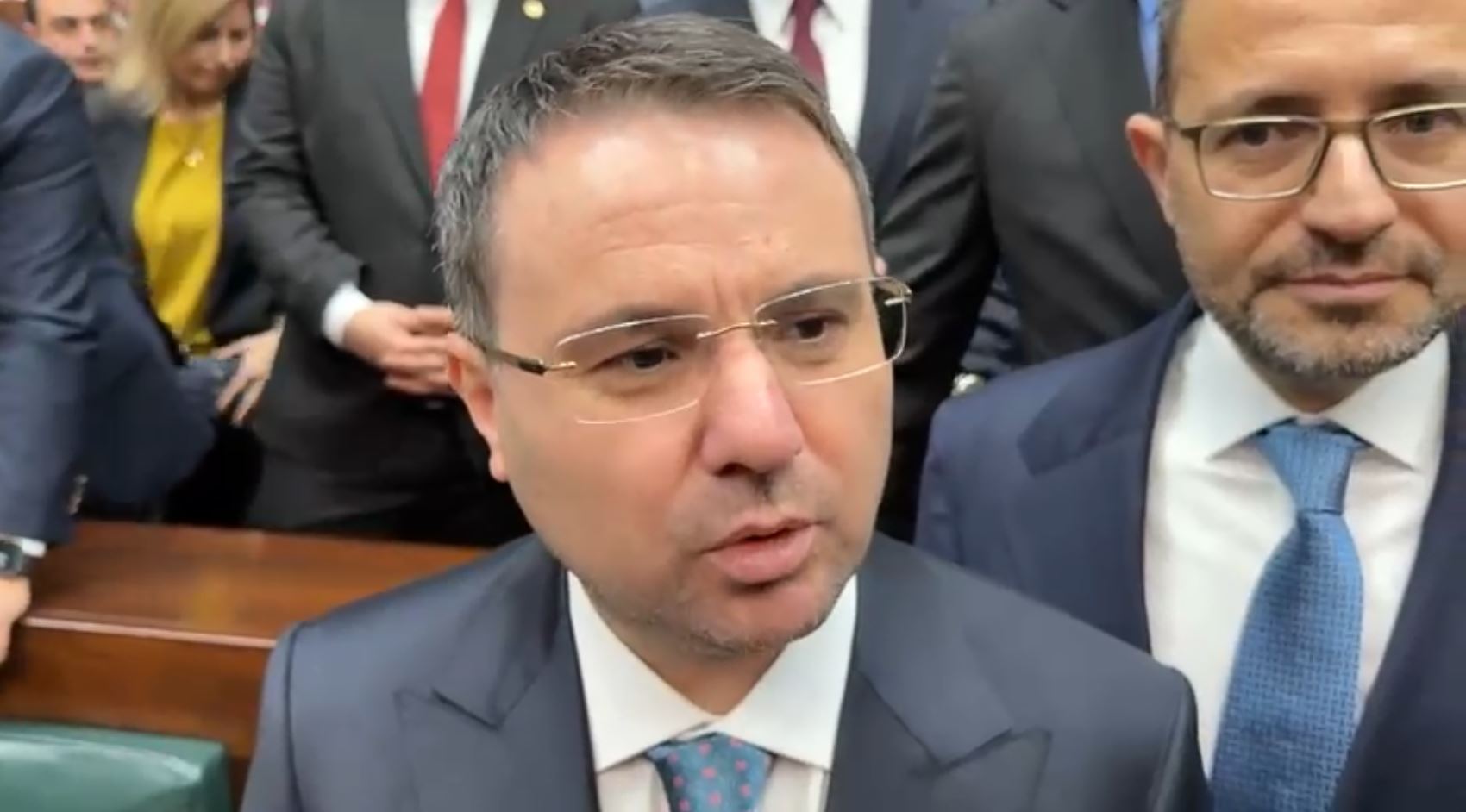 Öcalan'a villa yapılacak mı? Bakan açıkladı