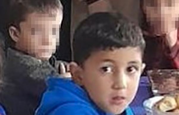 Sivas'ta traktörün şaftına düşen çocuk öldü