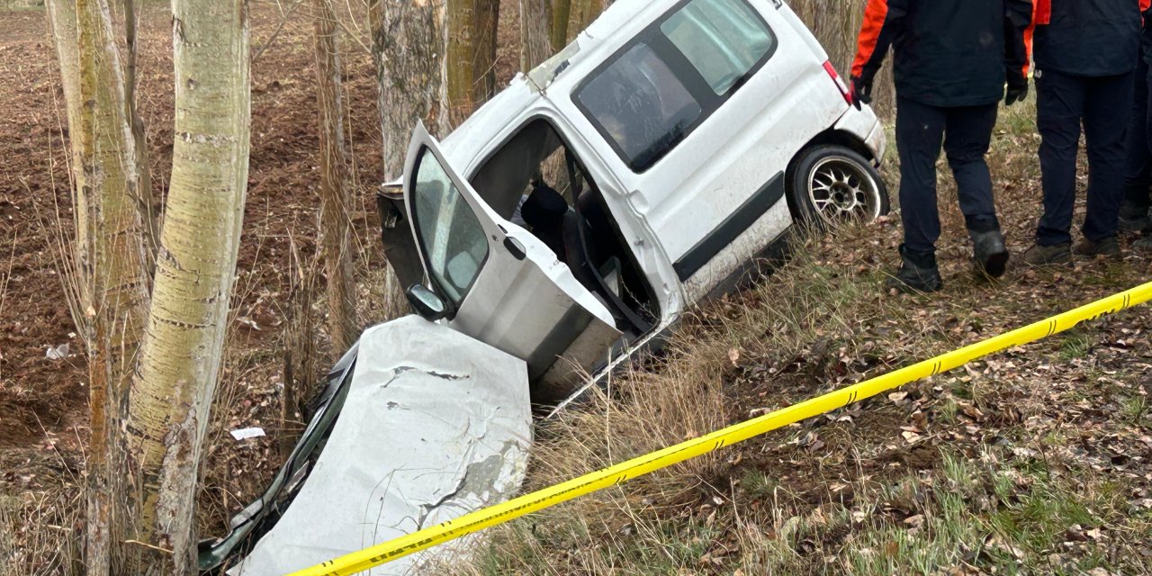 Sivas’ta aynı aileden 3 kişi kazada can verdi