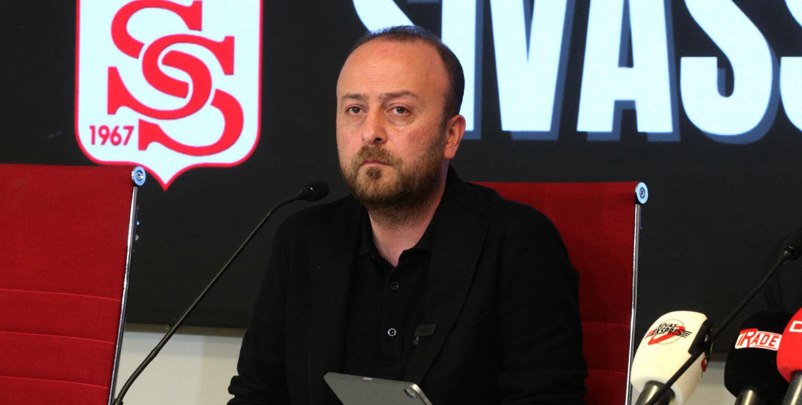 Başkan Özçoban’dan büyük çağrı: “Takımın yanında olun”