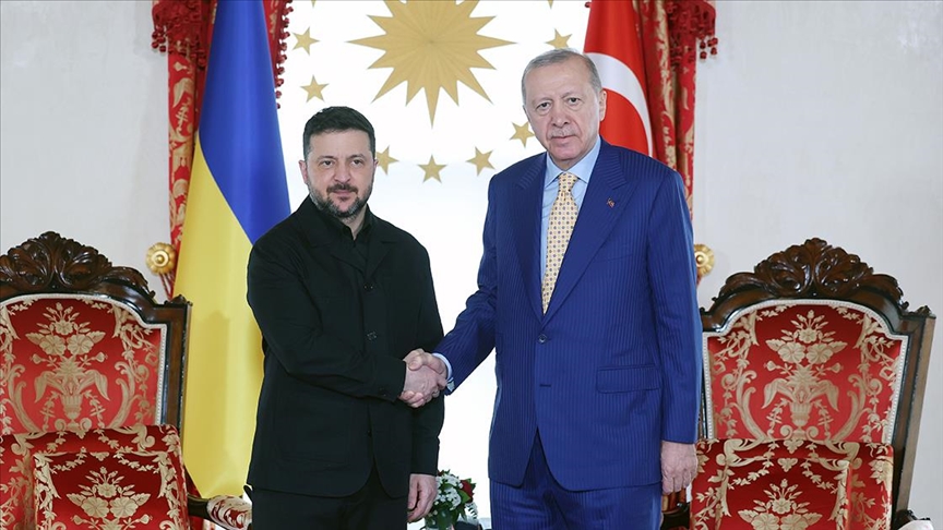 Erdoğan Zelenskiy'i resmi törenle karşıladı