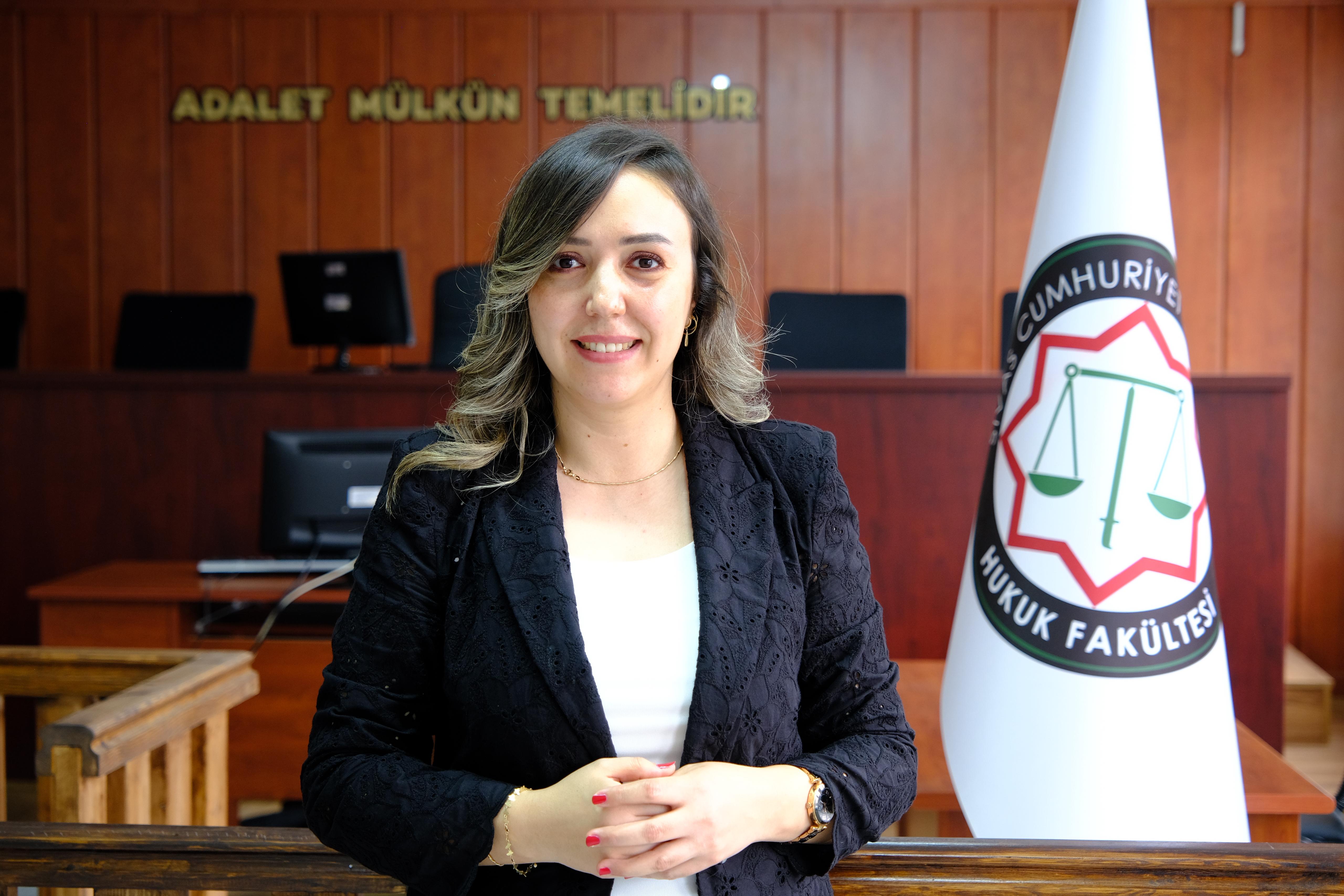 Kübra Öz: "Savunma hakkı adil yargılanmanın temelidir"