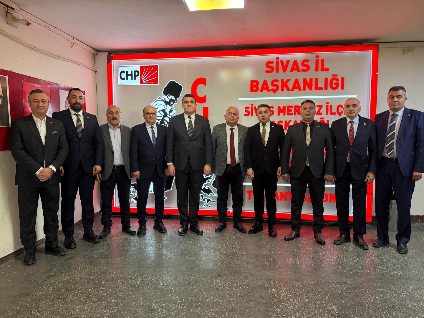 Ulaş Vekil baba ocağında...Sivas'ı konuştular