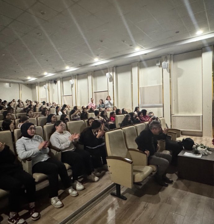 Sivas'ta öğrencilere afetlerde salgından korunma stratejileri anlatıldı