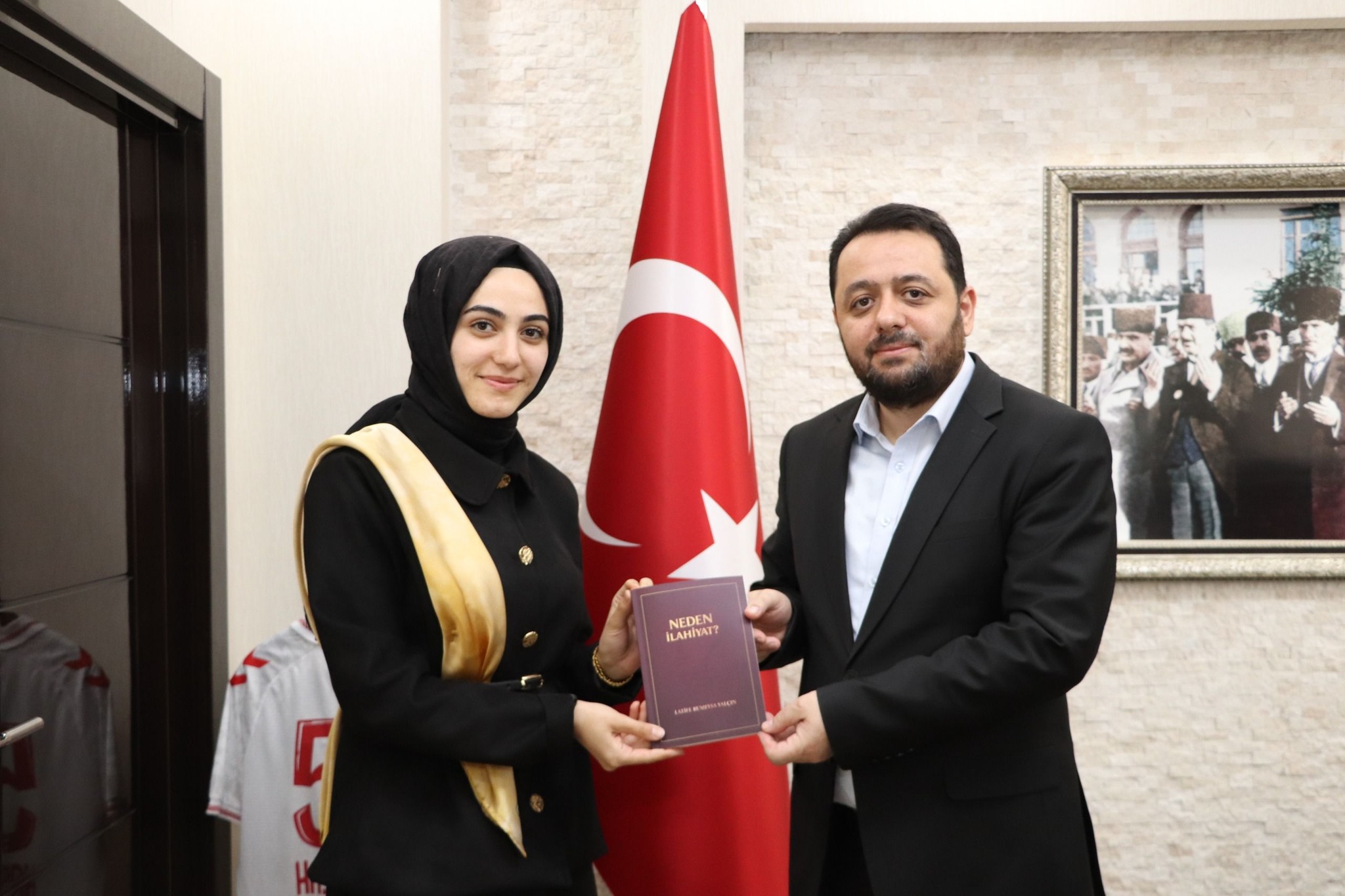 Genç yazardan Müftü Limon’a ziyaret