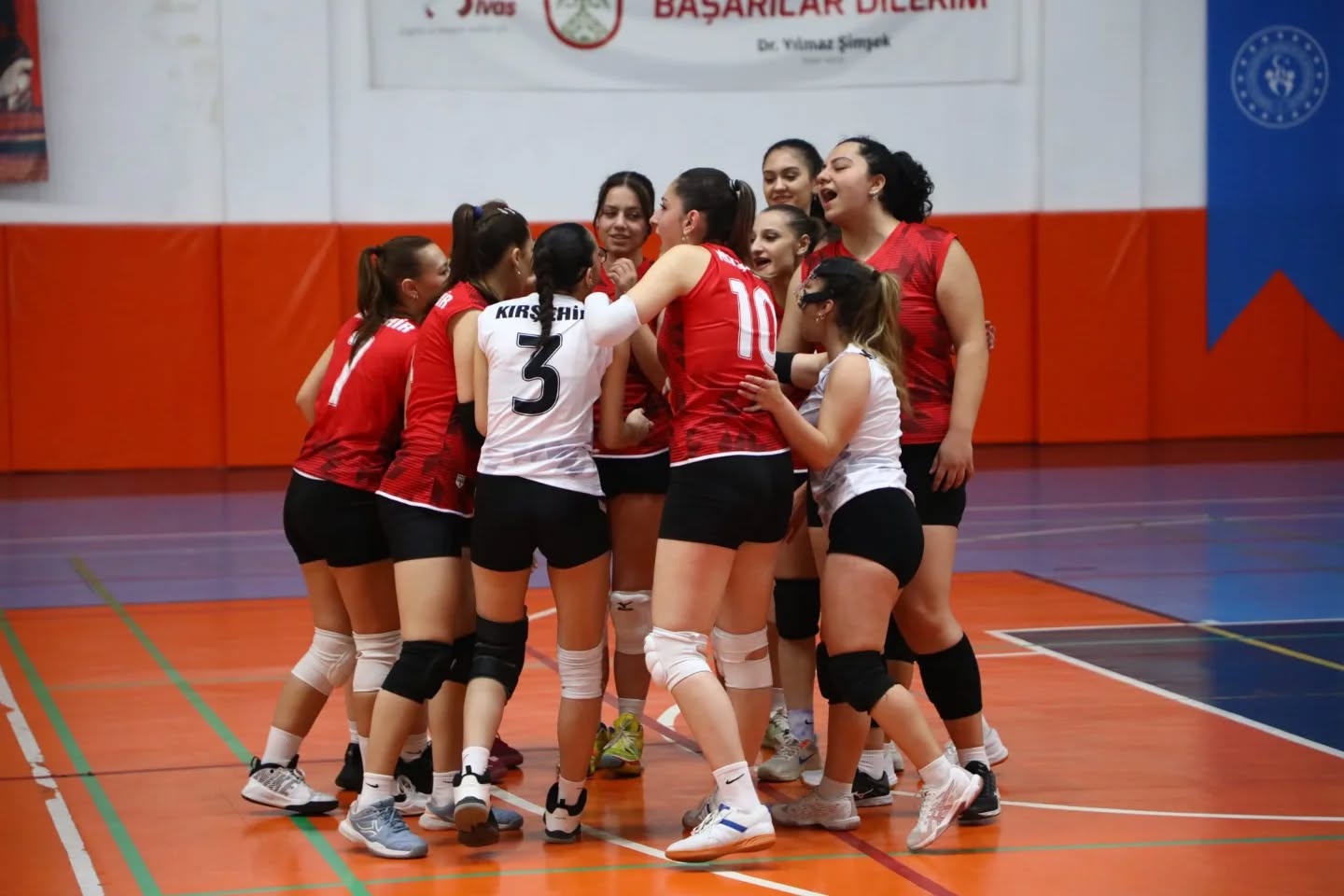 7 ilden sporcular Sivas’ta buluştu