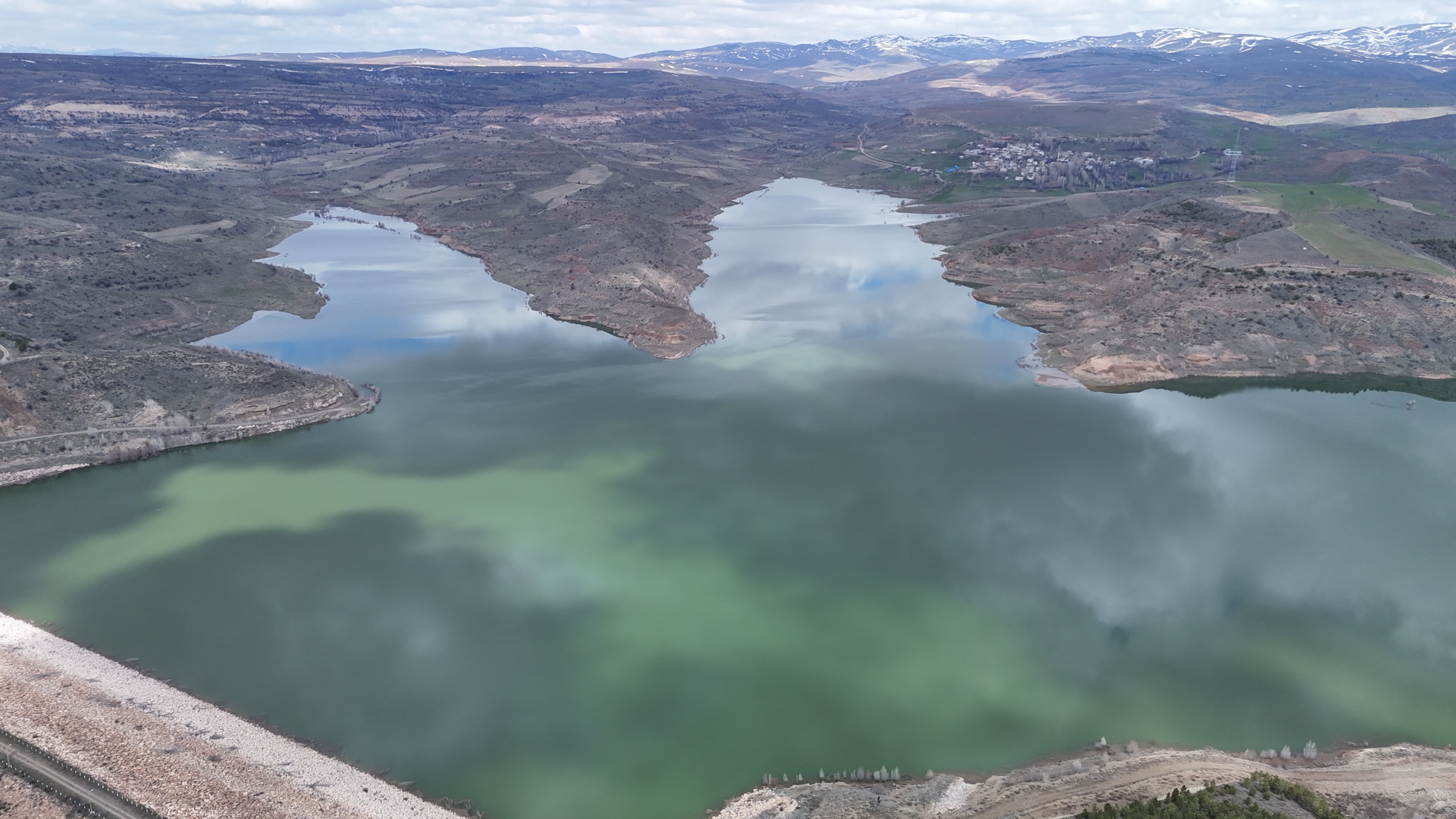 Sivas’ta su krizi yerini sevince bıraktı