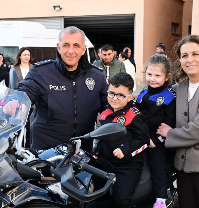 Sivas’ta Polis haftasına özel ziyaret