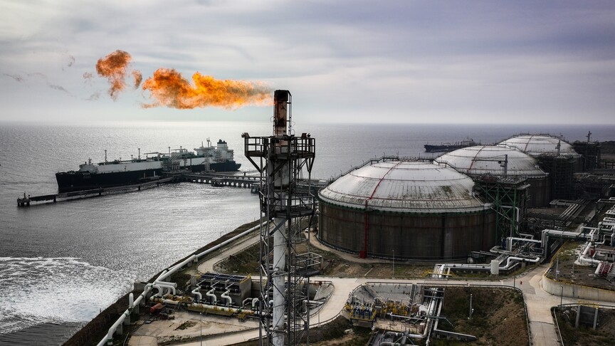 ABD-İran ateşkesi enerji piyasalarında sert düşüşe yol açtı