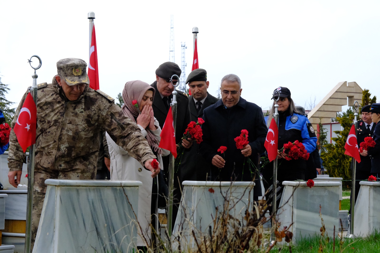 Sivas’ta şehitler dualarla anıldı