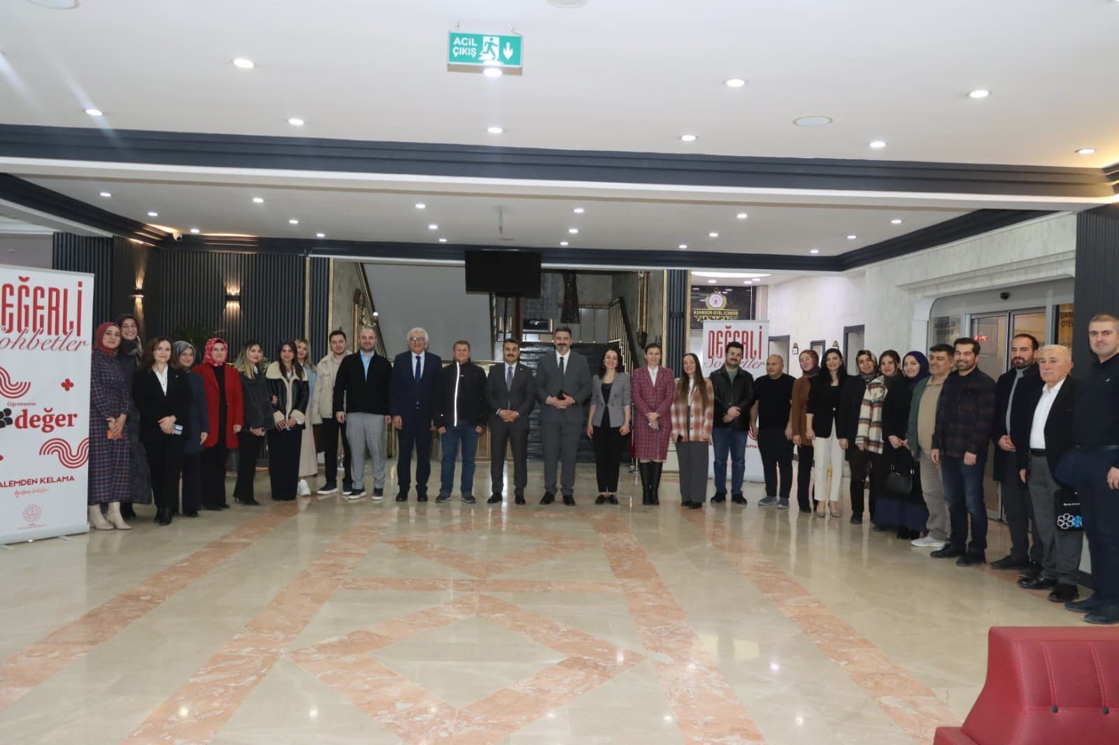 Sivas’ta “Kalemden Kelama” buluşması