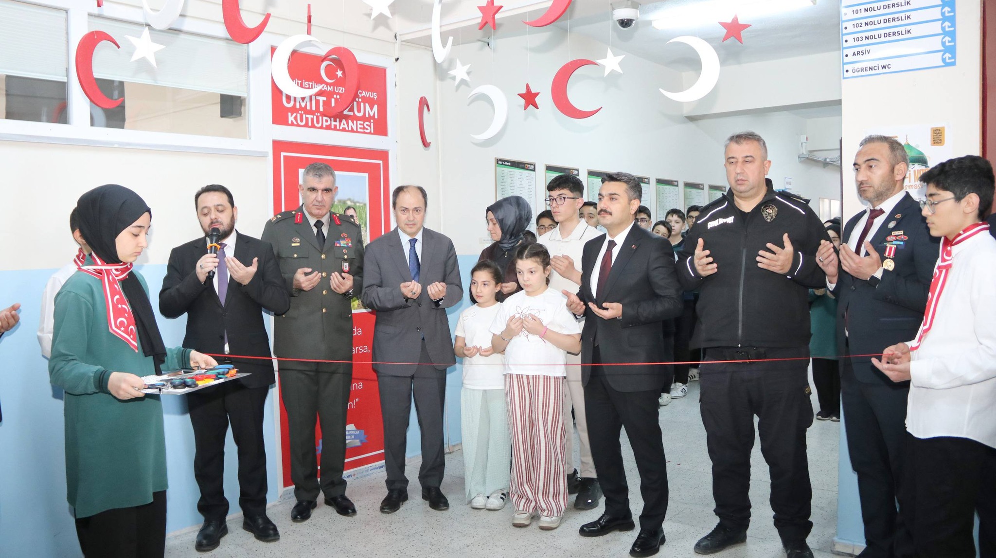 Şehit Ümit Üzüm’ün adı Sivas’ta kütüphanede yaşatılacak