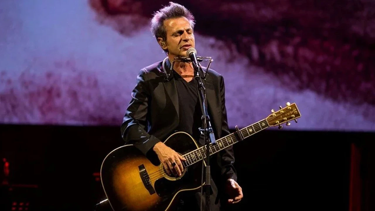 Rock müziğin sevilen ismi Teoman 7 yıl aradan sonra Sivas’ta