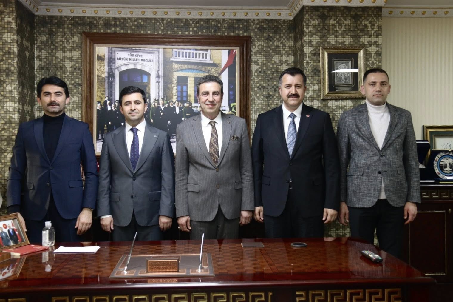 Suşehri Kaymakamı Yıldız ve Başkan Kayaoğlu temaslarda bulundu