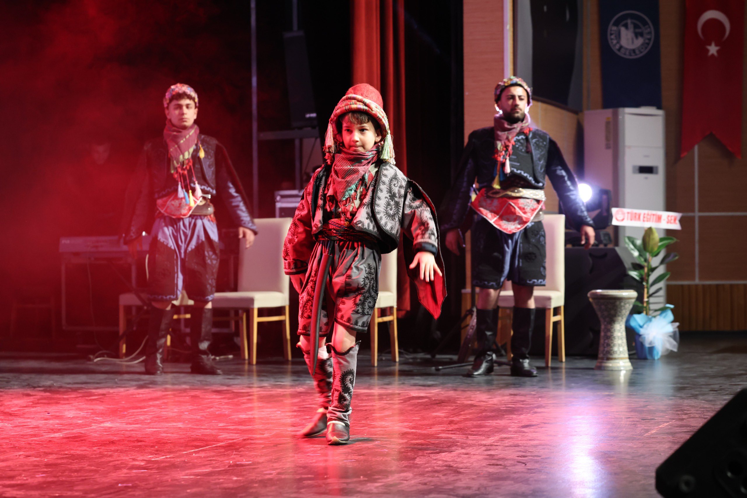 Sivas'ta "Bizim Eller" gecesi