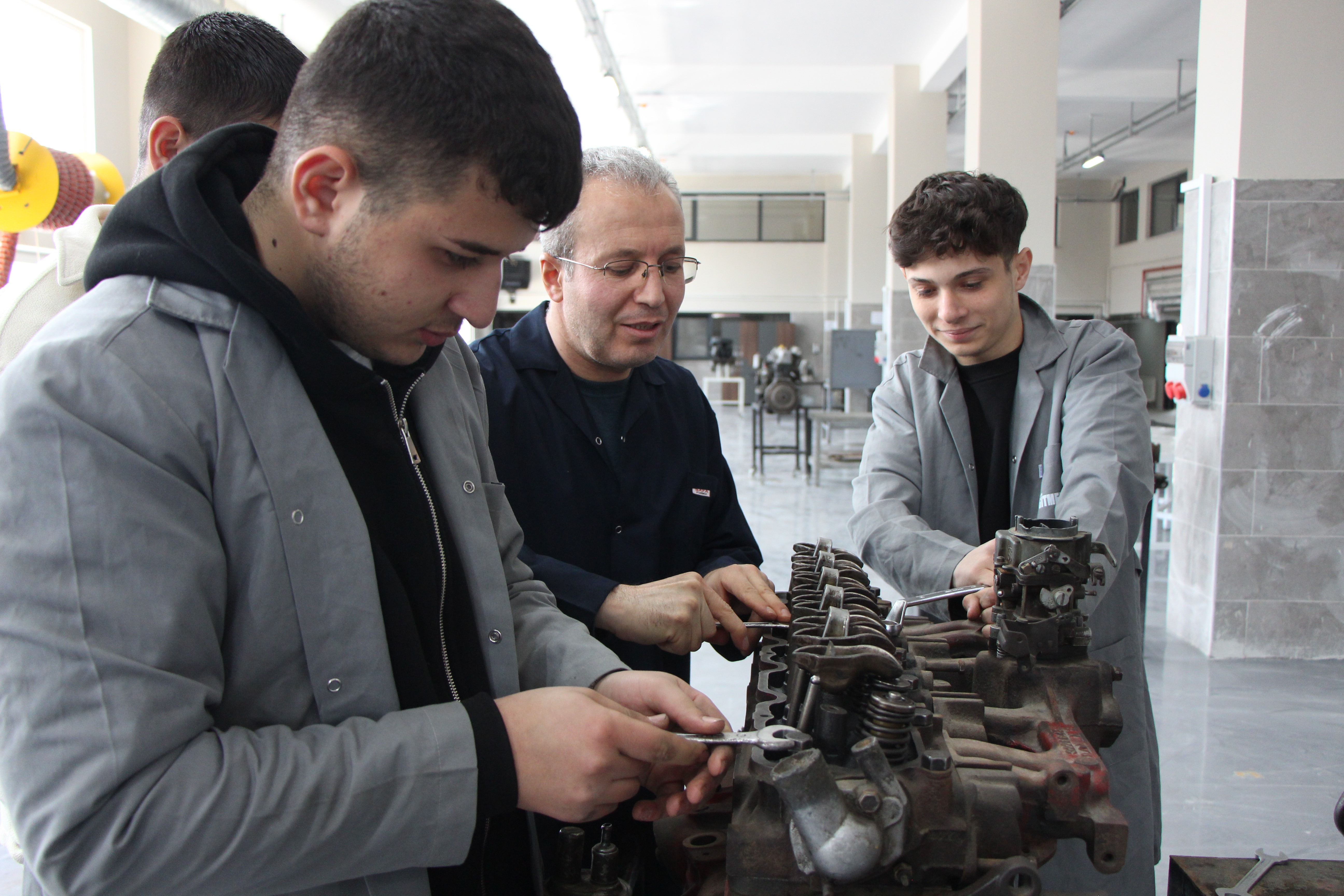 Sivaslı Refik Aydın’dan ilham veren karar! Hayalinin peşinden gitti