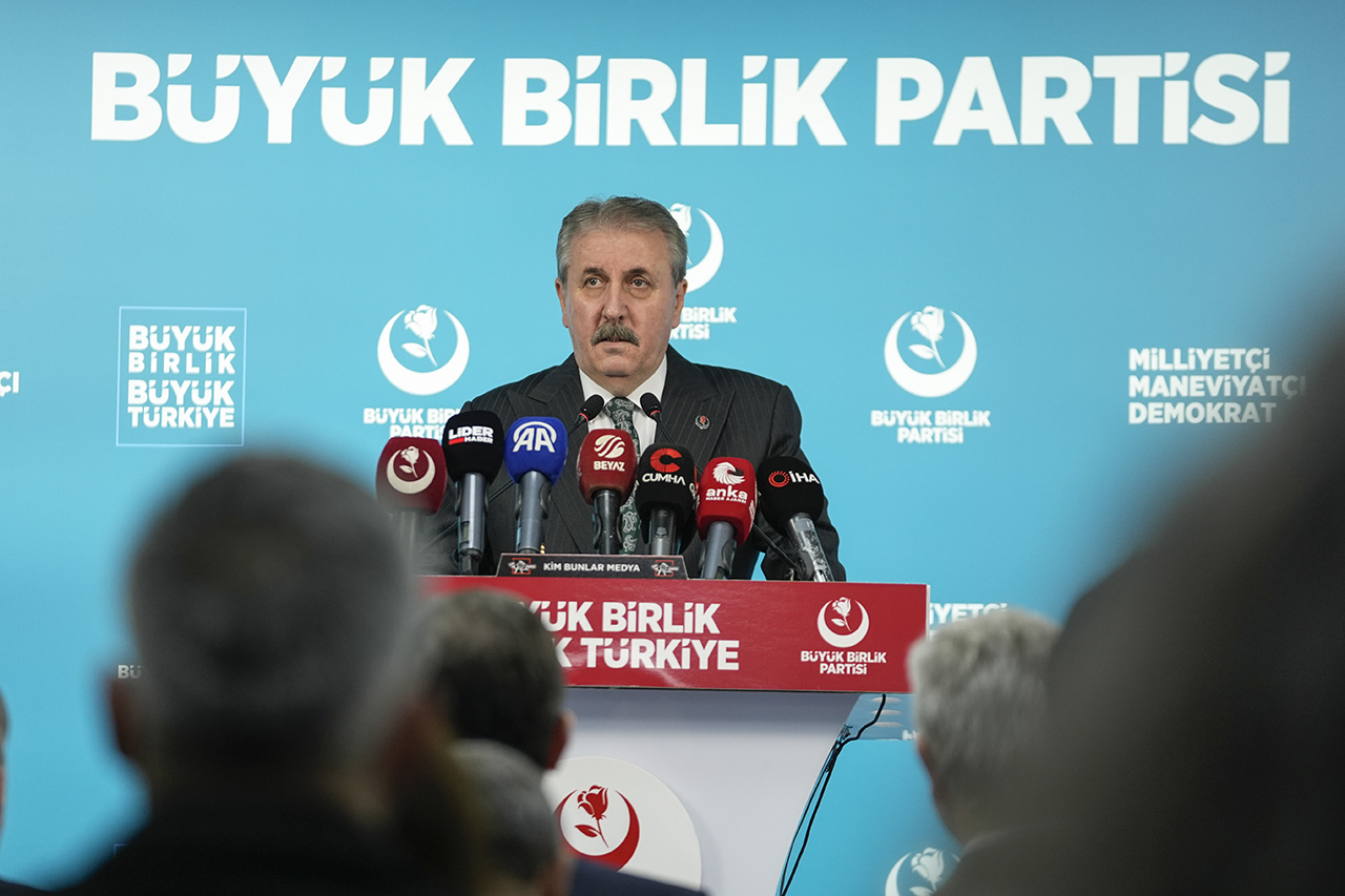 Destici’den Özgür Özel’e "ara seçim" yanıtı