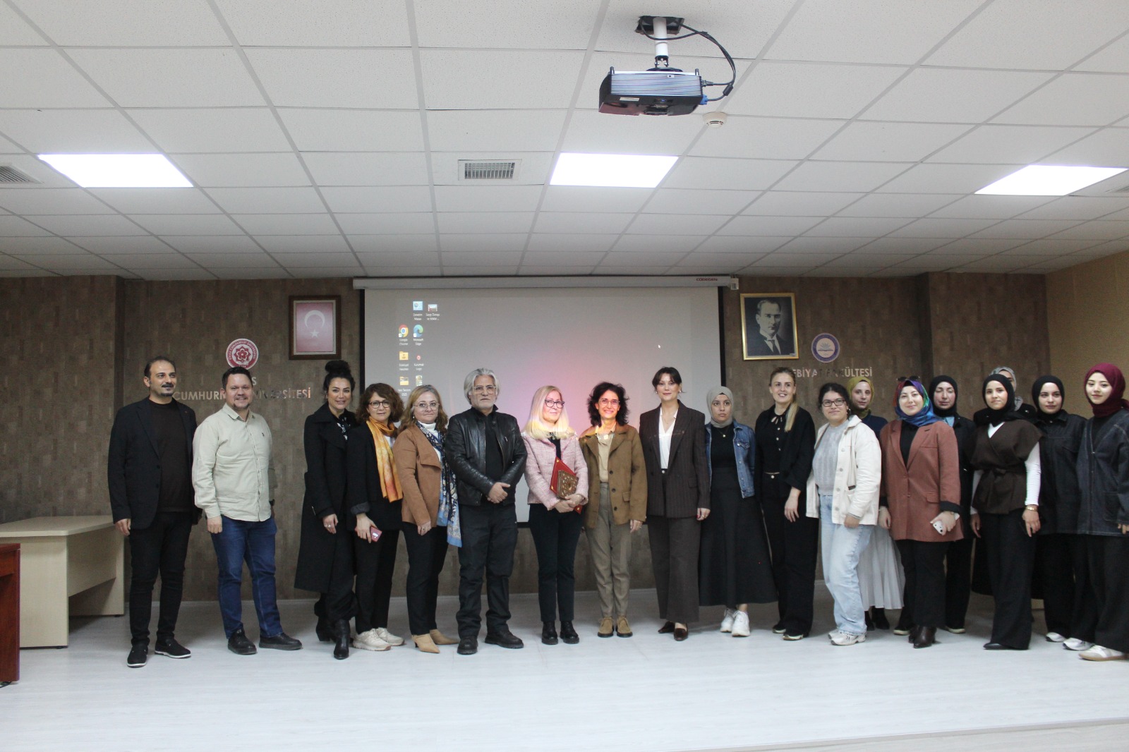 Likya’nın Bizans taşları SCÜ’de anlatıldı