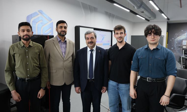 SBTÜ öğrencilerinden Avrupa şampiyonluğu