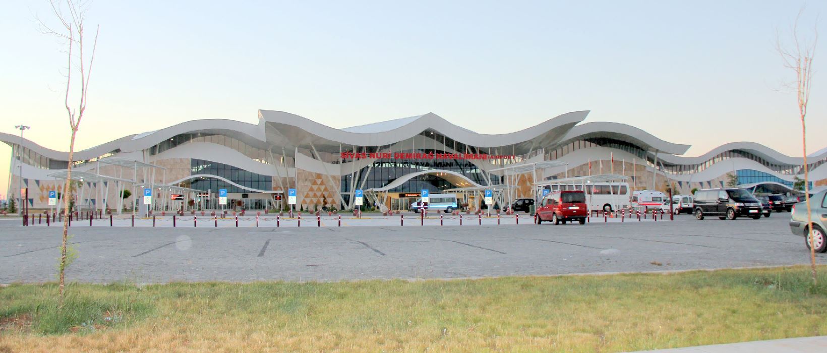 Sivas Nuri Demirağ Havalimanında yoğunluk! 3 ayda 100 bini aştı