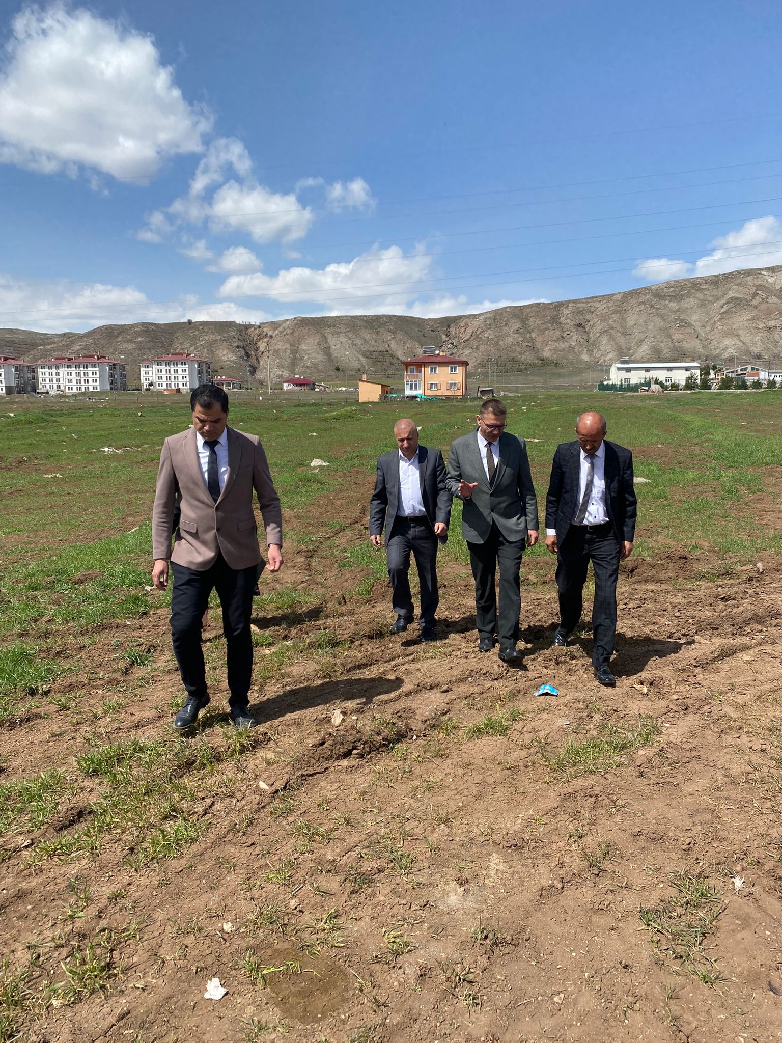 Sivas'ta çiftçi mağdur edilmeyecek! Geçici alım merkezi kurulacak