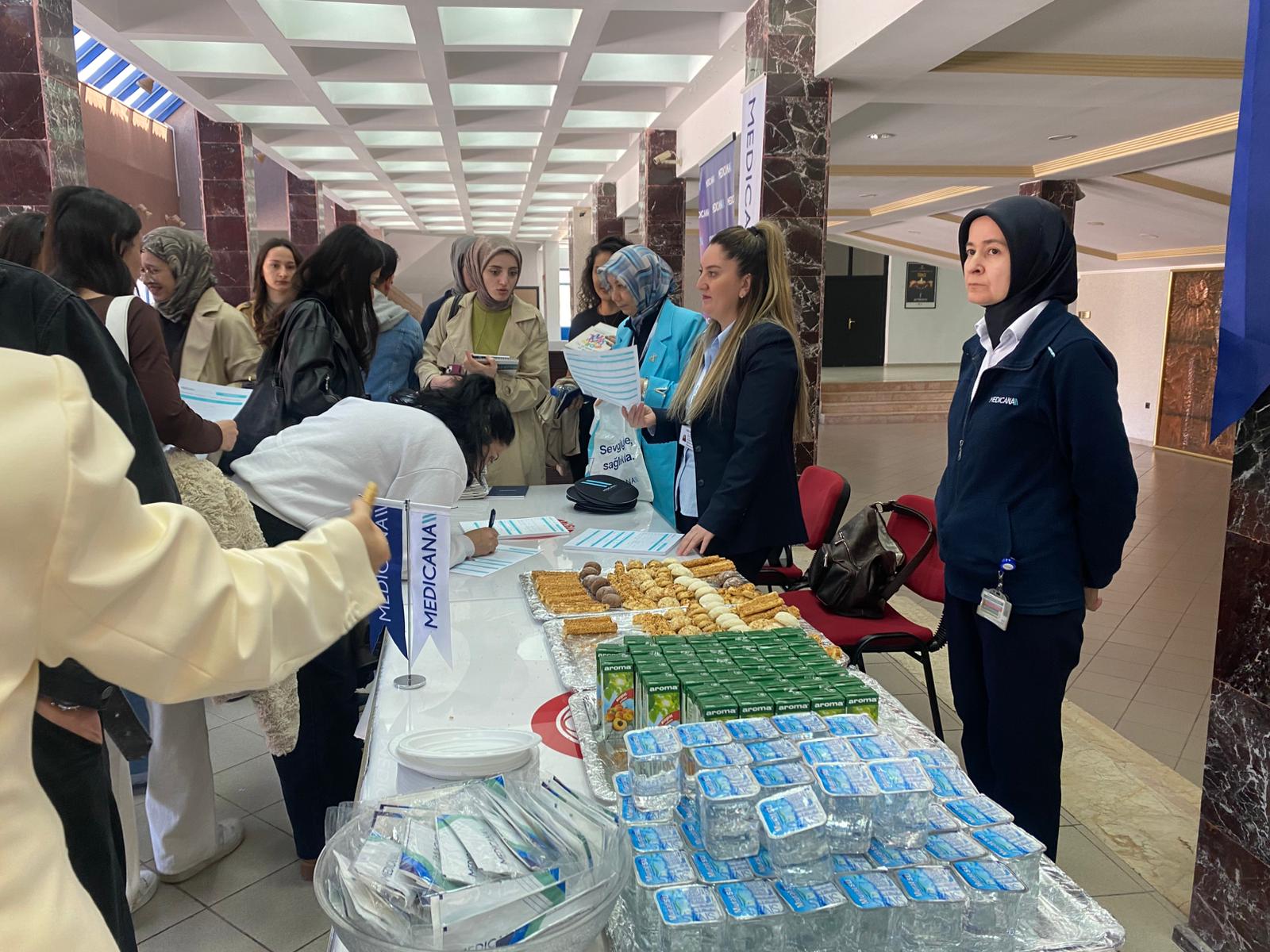 Öğrencilere  kariyer desteği